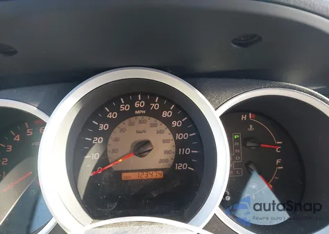 2011 Toyota Tacoma Base V6 z USA, uszkodzony, nr VIN 5TFUU4EN4BX002216